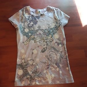 Size S. Short sleeve shirt